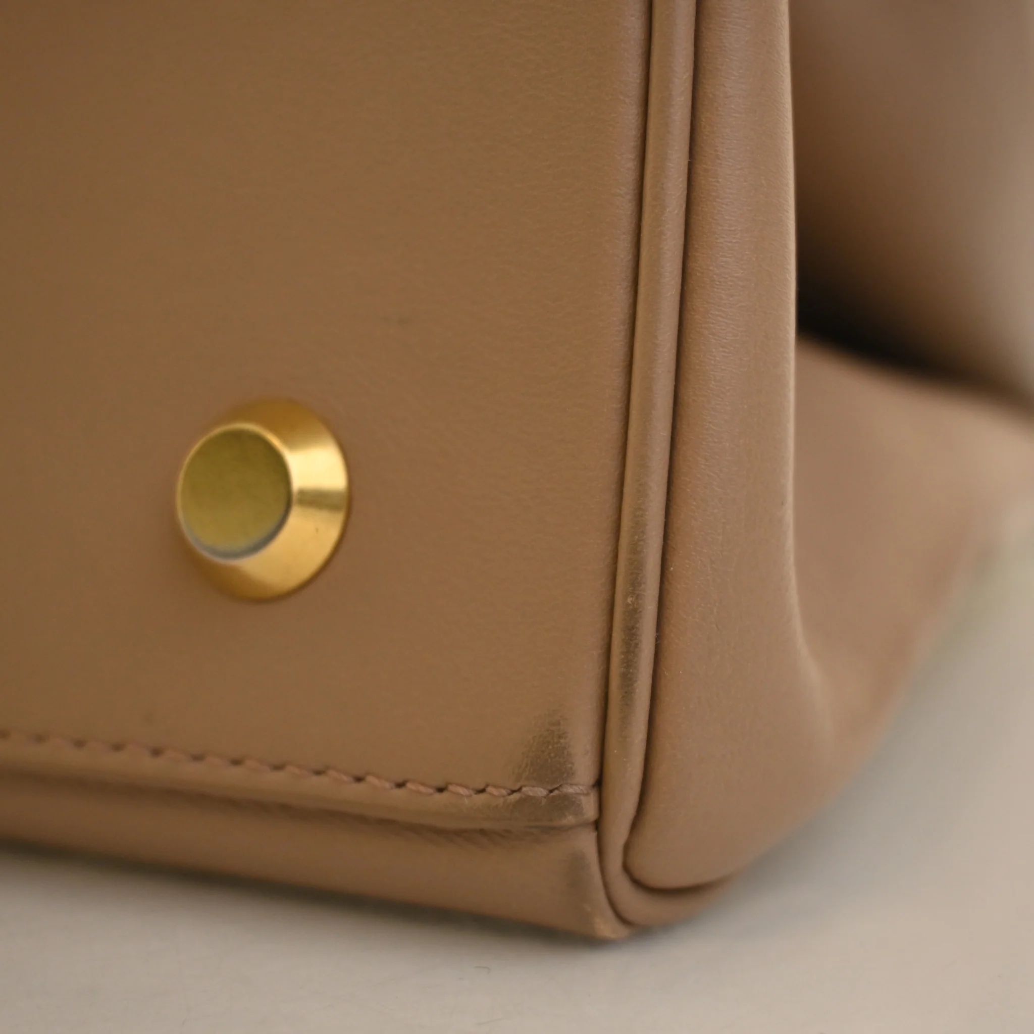 Balenciaga Large Calfskin Rodeo Handbag - Image 15