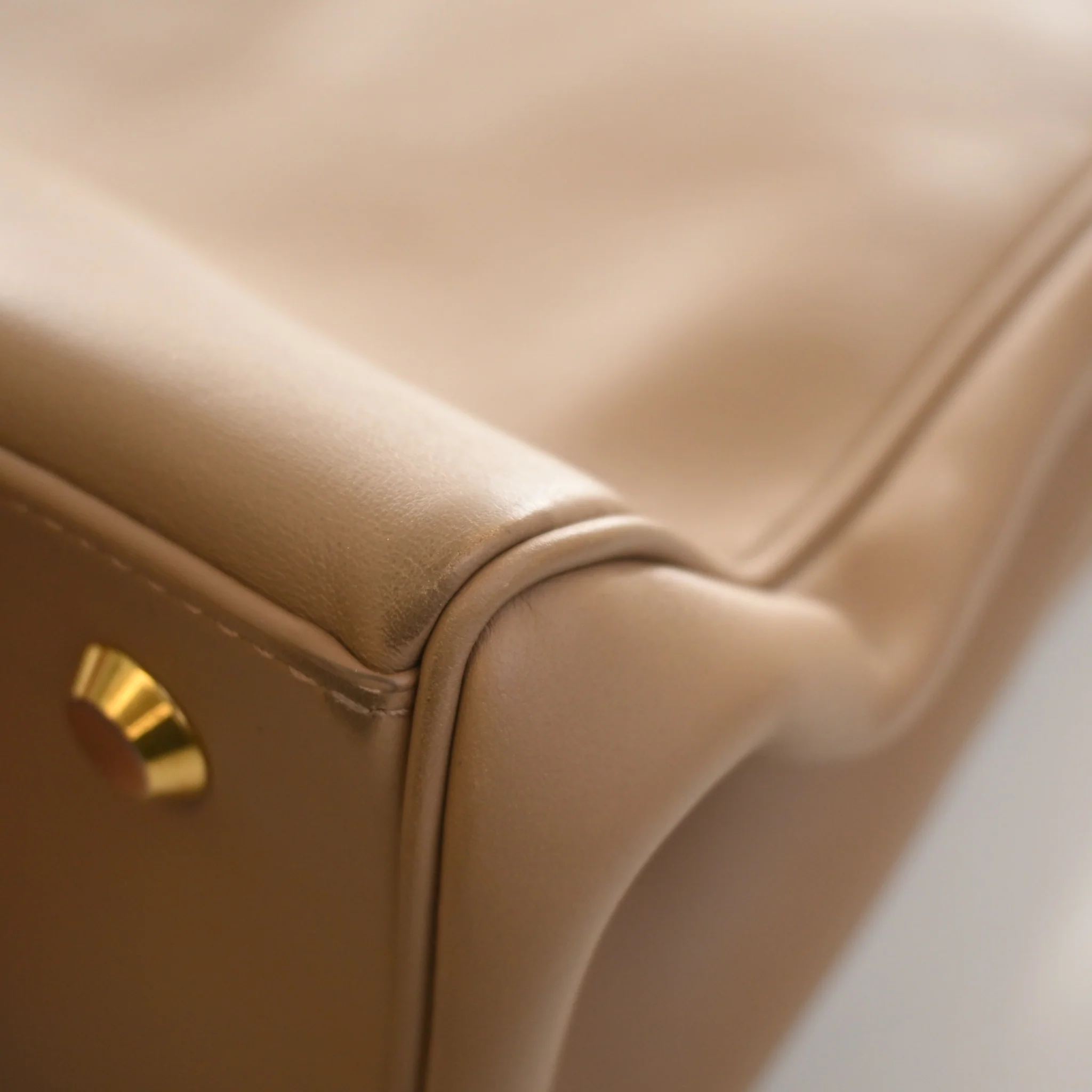 Balenciaga Large Calfskin Rodeo Handbag - Image 18