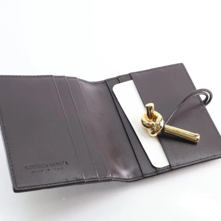 Bottega Veneta Calfskin Intrecciato Andiamo Flap Card Case - Image 13