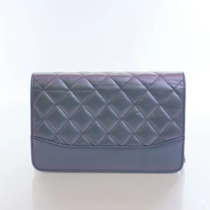 Chanel Calfskin Gabrielle Wallet On Chain (WOC) - Image 11