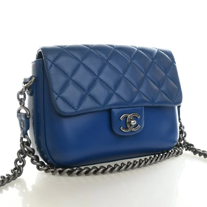 Chanel Calfskin Rock My Shoulder Flap Bag - Image 2