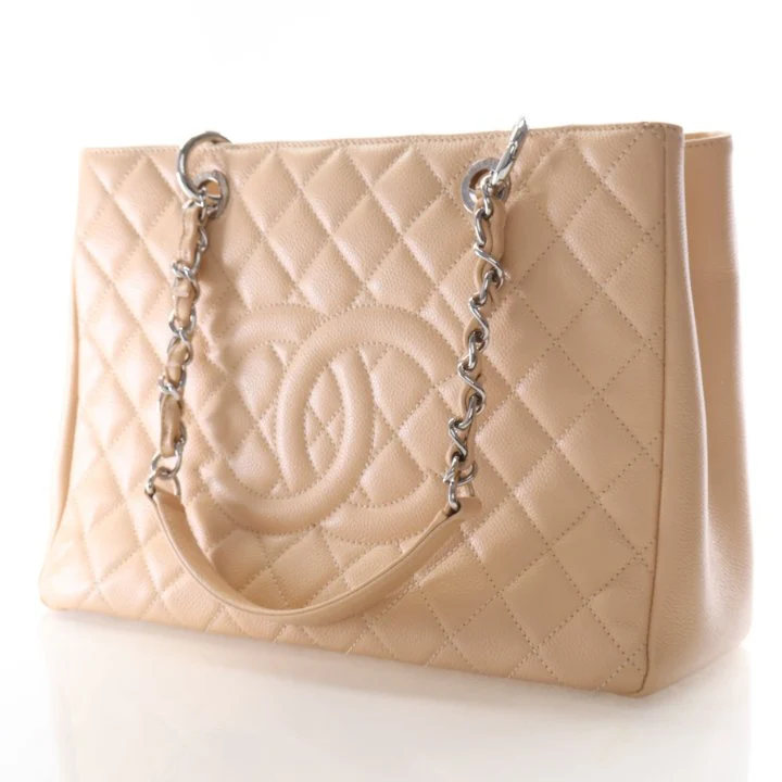 Chanel Caviar Grand Shopping Tote - Image 3