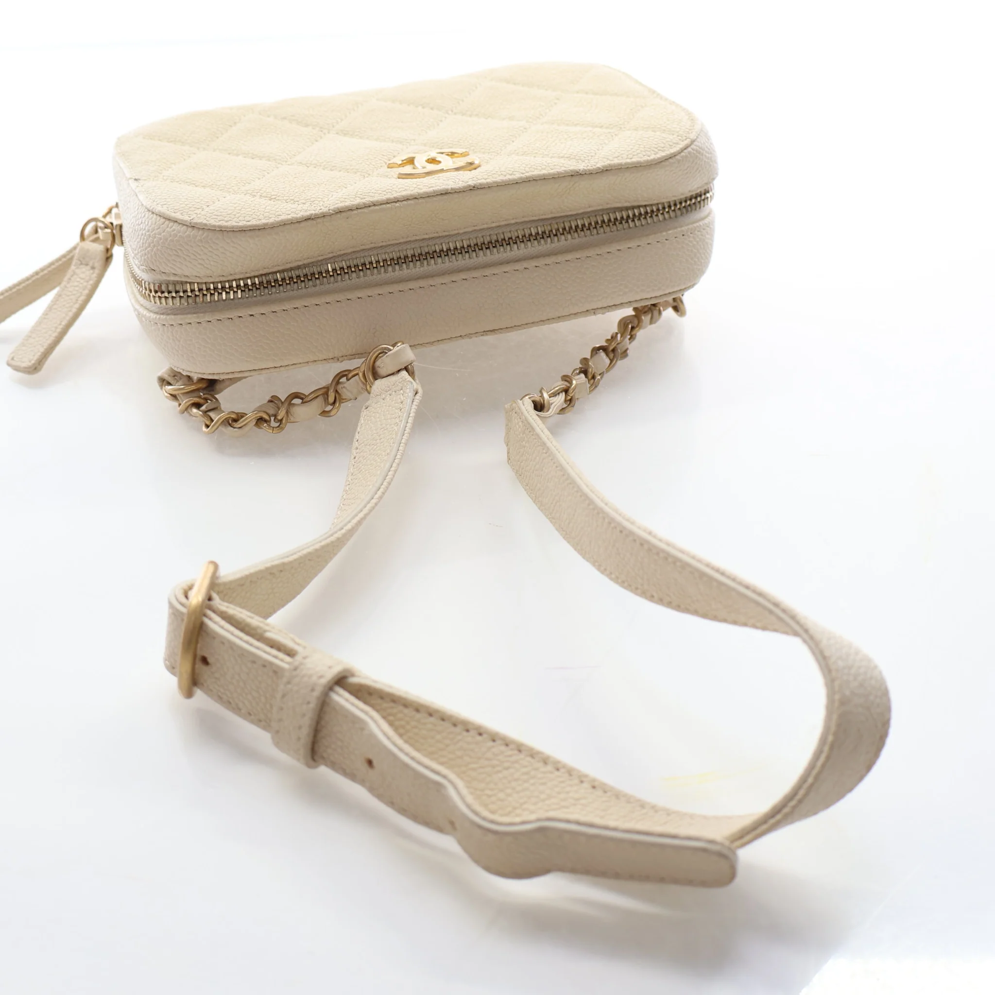 Chanel Caviar Quilted Waist Bag - Image 10
