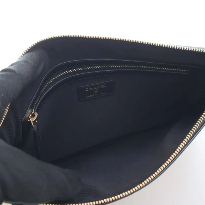 Chanel Crocodile Embossed Calfskin Gabrielle O-Case - Image 10