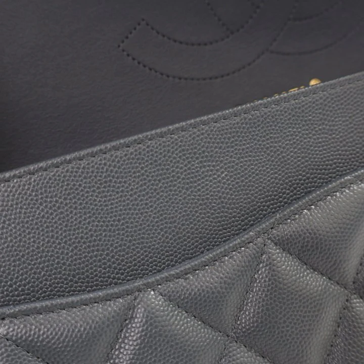 Chanel Jumbo Caviar Classic Double Flap Bag - Image 17