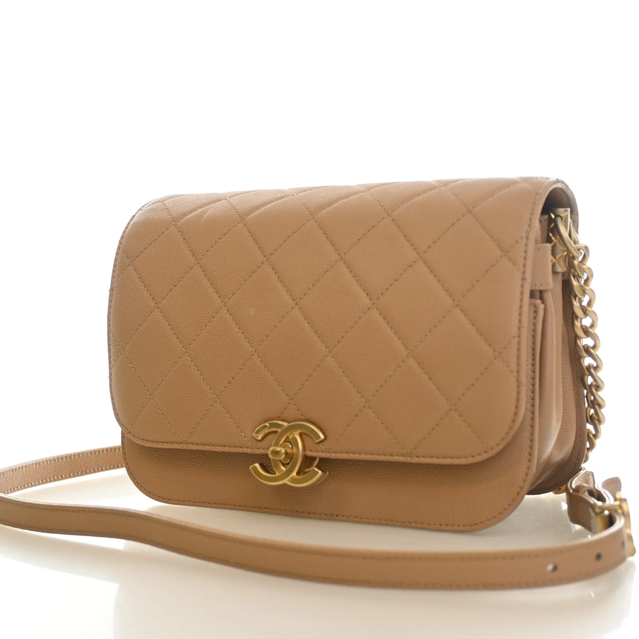 Chanel Medium Caviar Messenger - Image 3