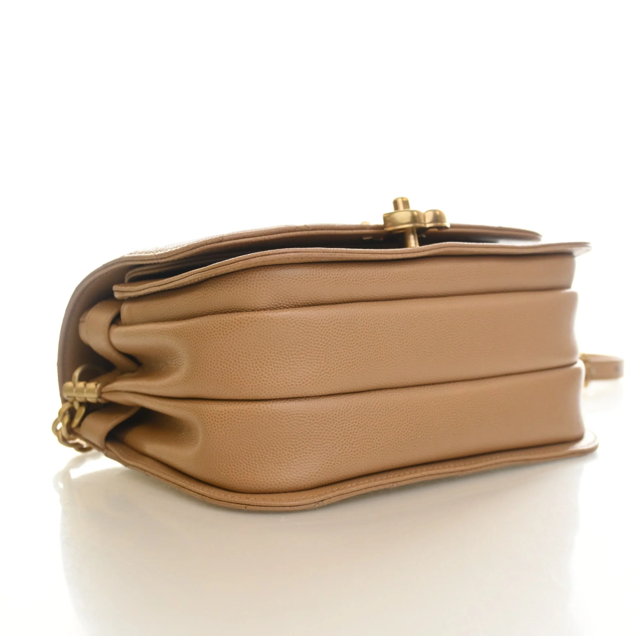 Chanel Medium Caviar Messenger - Image 5