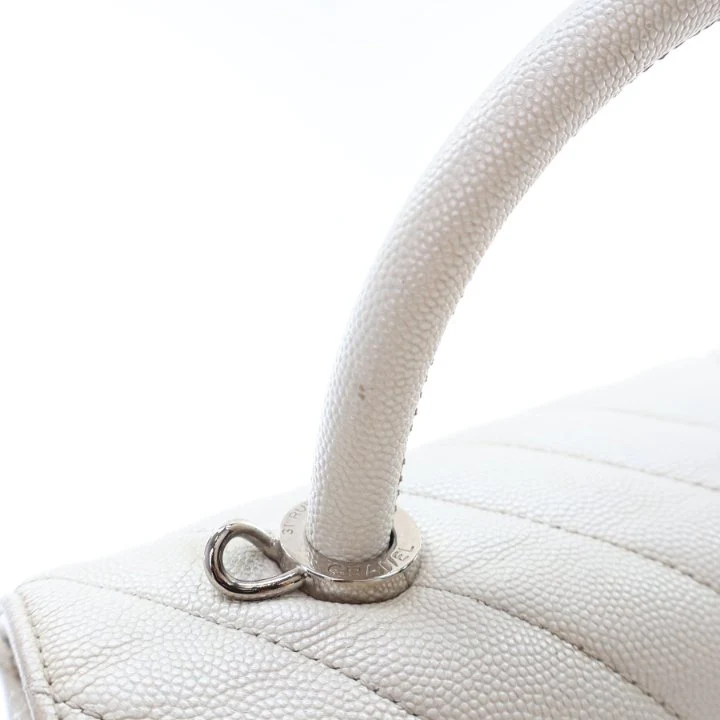 Chanel Medium Chevron Caviar Coco Handle Flap Bag - Image 17