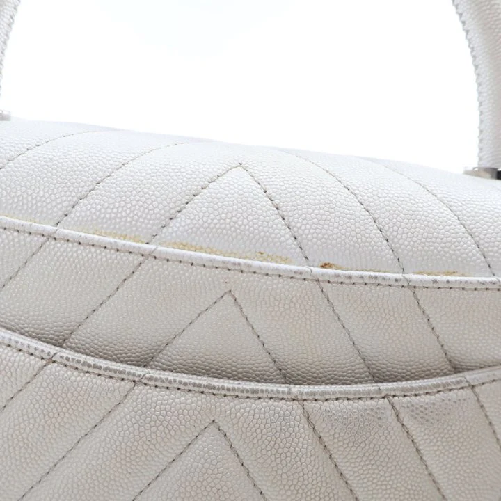Chanel Medium Chevron Caviar Coco Handle Flap Bag - Image 18