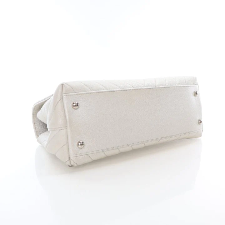 Chanel Medium Chevron Caviar Coco Handle Flap Bag - Image 5