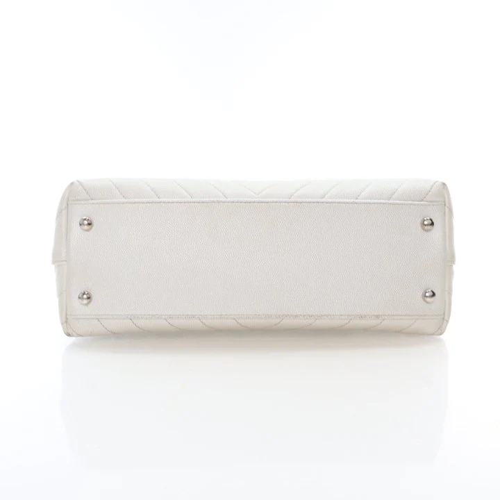 Chanel Medium Chevron Caviar Coco Handle Flap Bag - Image 9