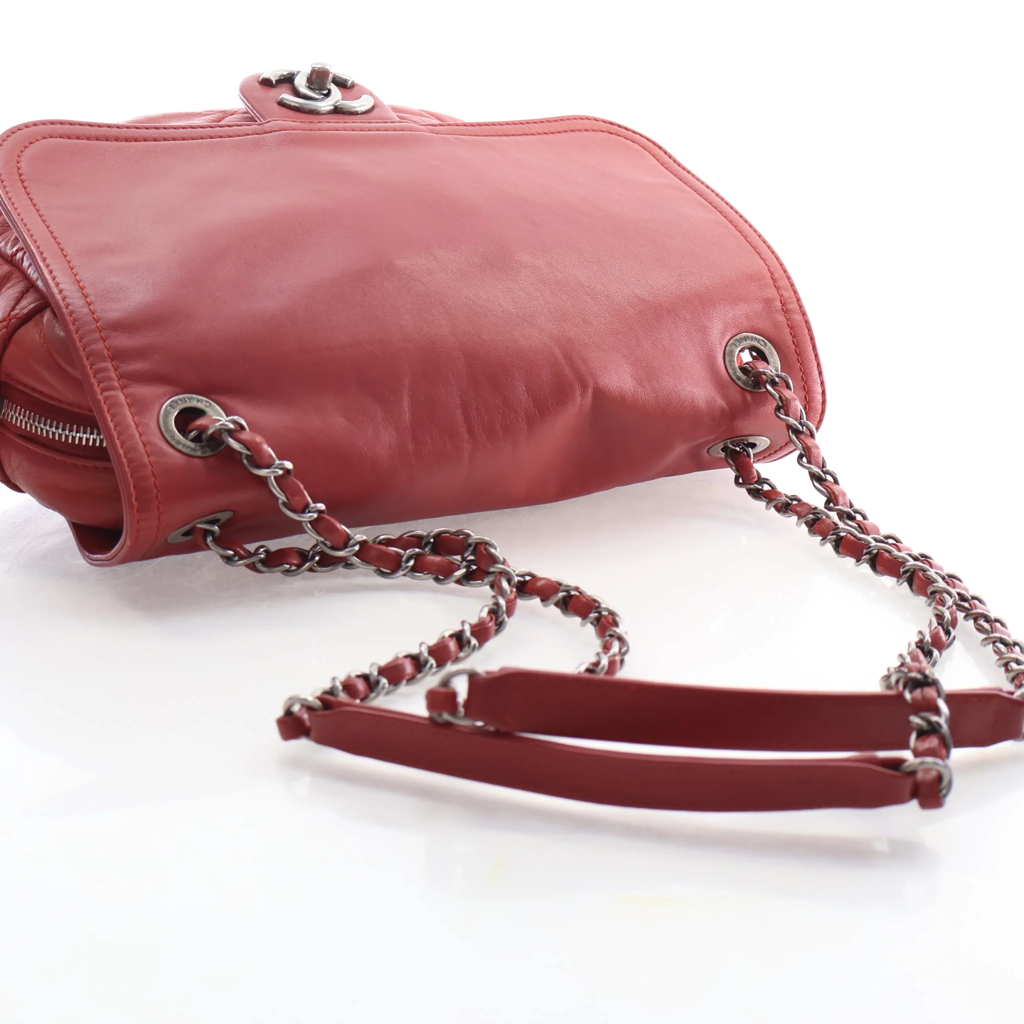 Chanel Medium Lambskin Chain Flap Bag - Image 10