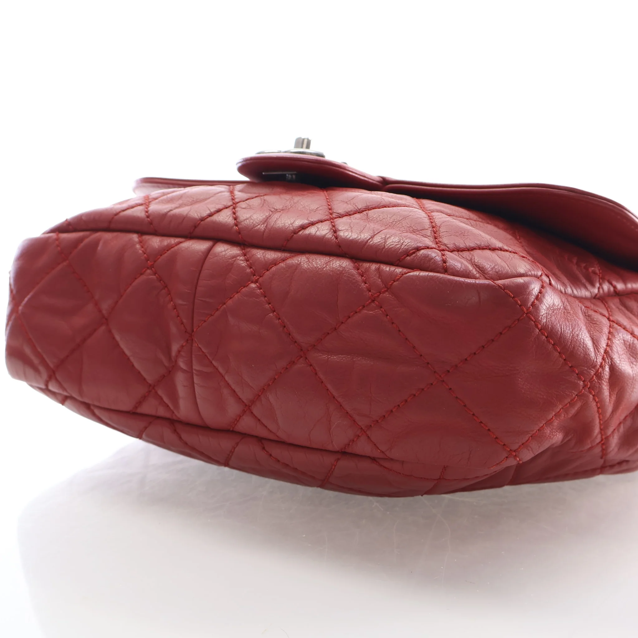 Chanel Medium Lambskin Chain Flap Bag - Image 8