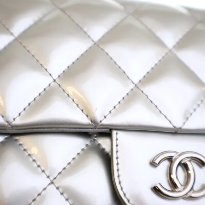 Chanel Metallic Patent Metal Handle Clutch - Image 14