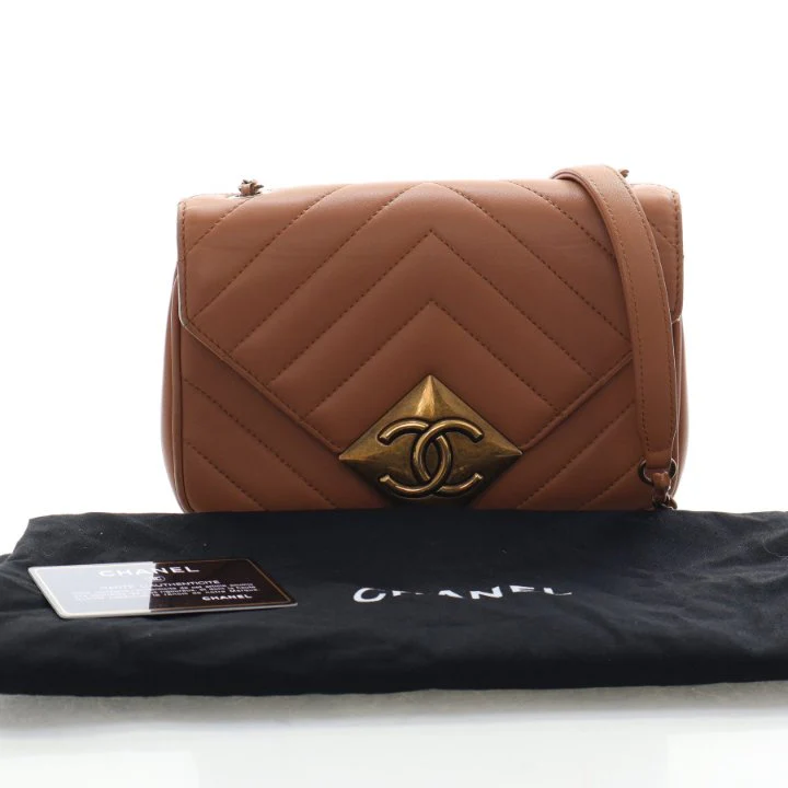 Chanel Mini Lambskin Chevron Pyramid CC Flap Bag - Image 17