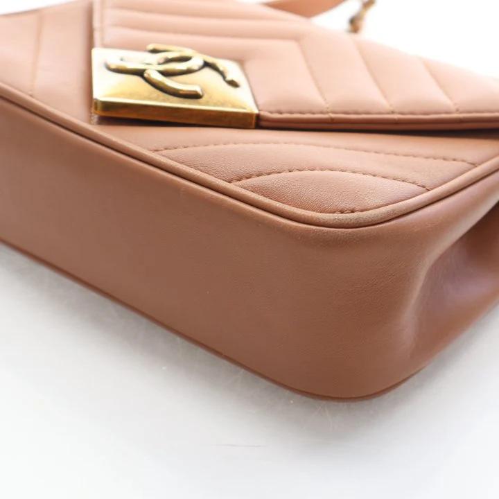 Chanel Mini Lambskin Chevron Pyramid CC Flap Bag - Image 9