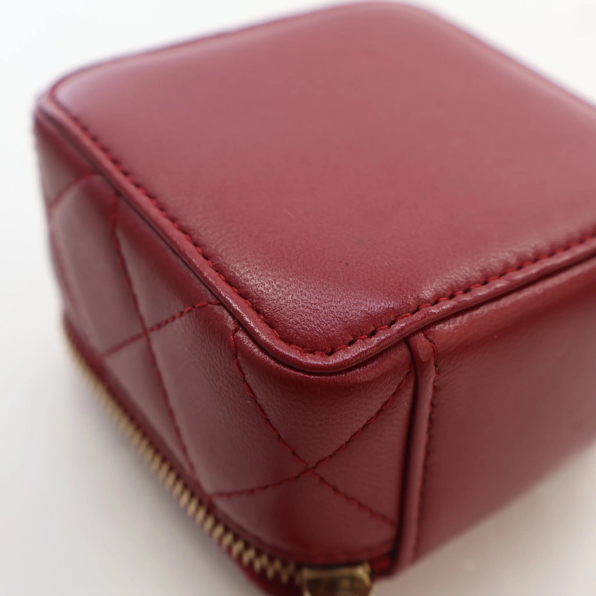 Chanel Mini Lambskin Vanity Case - Image 10