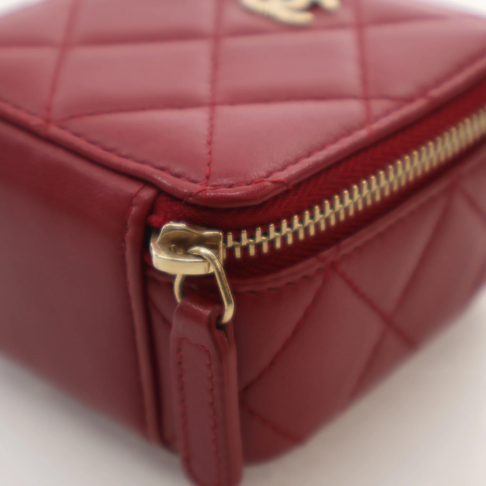 Chanel Mini Lambskin Vanity Case - Image 7