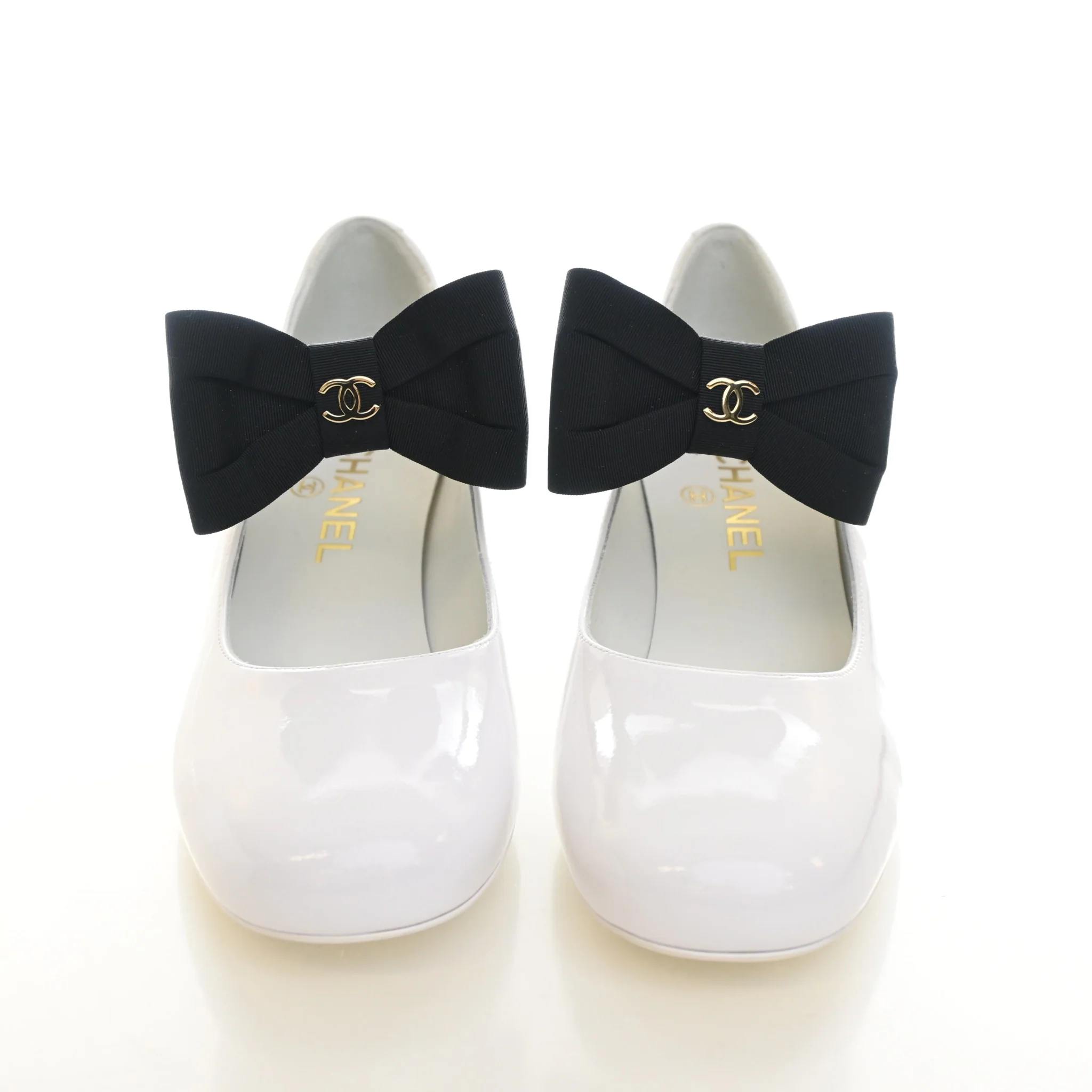Chanel Patent CC Bow Mary Jane Pumps Sz 38.5 - Image 5