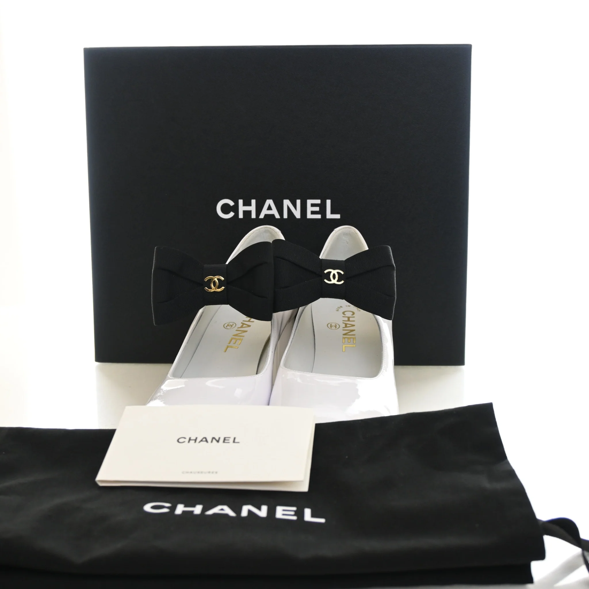Chanel Patent CC Bow Mary Jane Pumps Sz 38.5 - Image 7