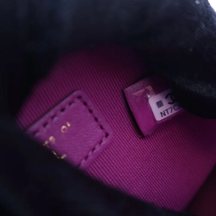 Chanel Purple Tweed Houndstooth Clutch On Chain - Image 13