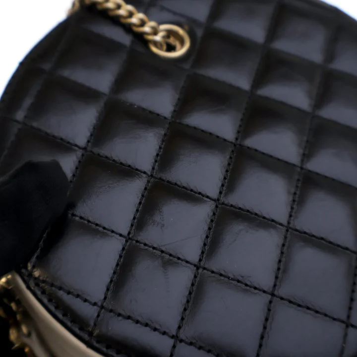 Chanel Small Crumpled Calfskin En Vogue Round Bag - Image 15