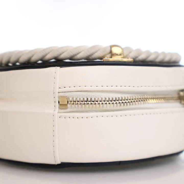 Chanel Small Crumpled Calfskin En Vogue Round Bag - Image 8