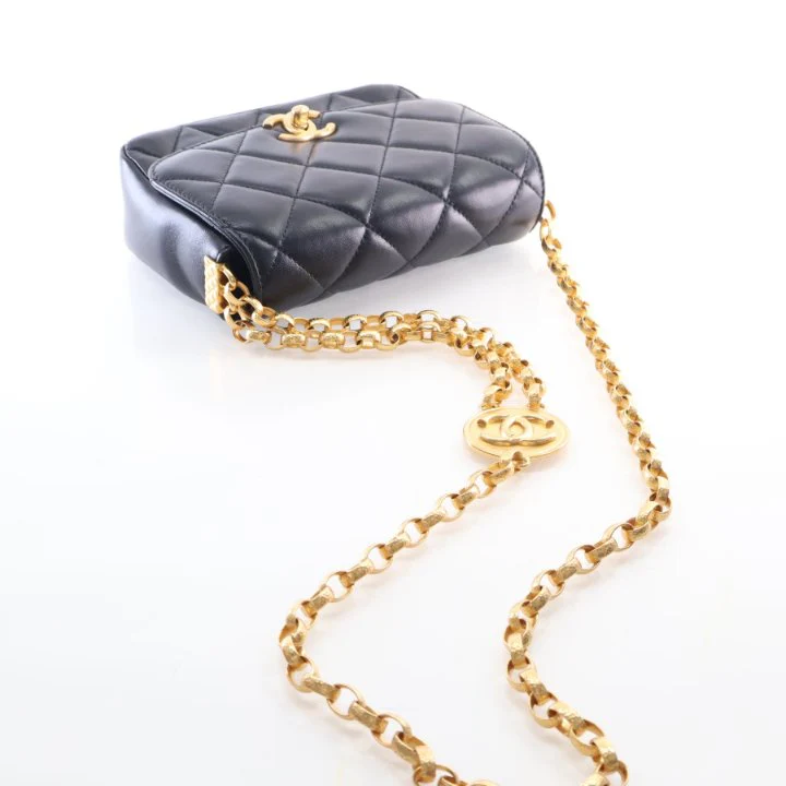 Chanel Small Lambskin Quilted CC Coin Chain Flap Bag - Image 12