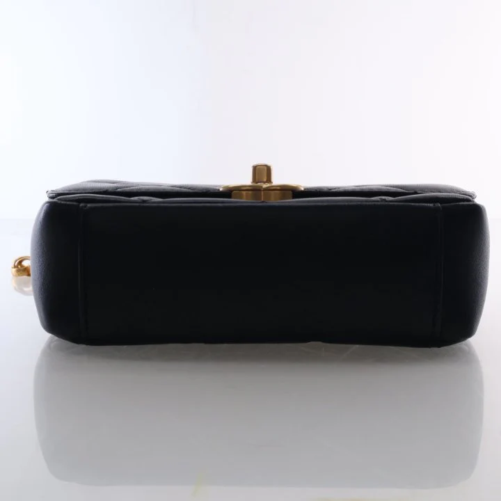 Chanel Small Lambskin Quilted CC Coin Chain Flap Bag - Image 7