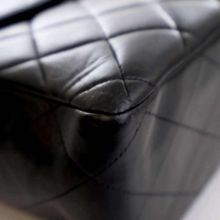 Chanel Vintage Jumbo Lambskin Classic Single Flap Bag - Image 17