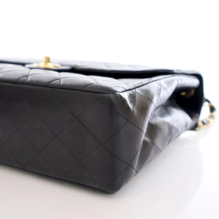Chanel Vintage Jumbo Lambskin Classic Single Flap Bag - Image 8