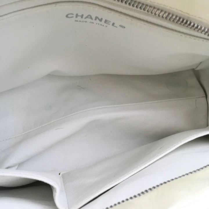 Chanel Vintage White Patent Quilted Timeless Tote - Image 12