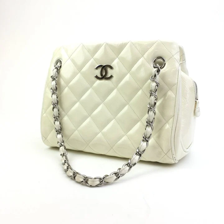 Chanel Vintage White Patent Quilted Timeless Tote - Image 3