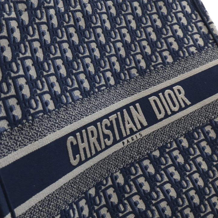 Christian Dior Large Oblique Book Tote - Image 4