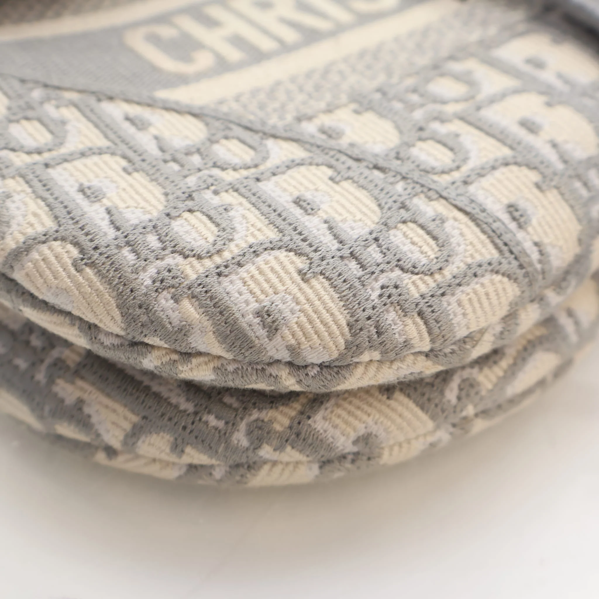 Christian Dior Medium Canvas Oblique Saddle Bag - Image 7