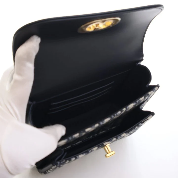 Christian Dior Mini Oblique Miss Maddy Flap Bag - Image 15