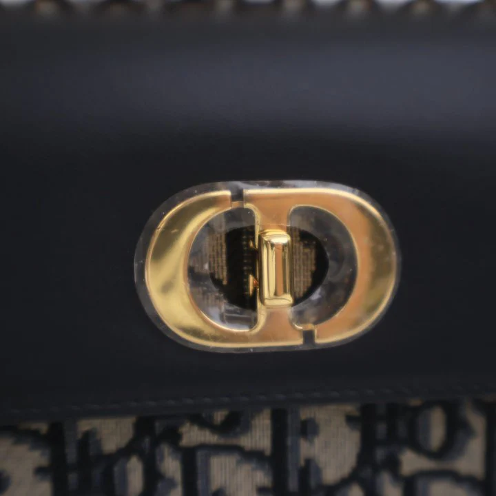 Christian Dior Mini Oblique Miss Maddy Flap Bag - Image 4