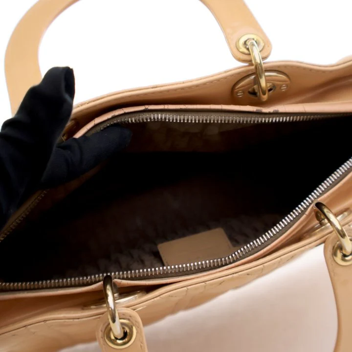Dior Vintage Large Patent Lady Dior - Image 12