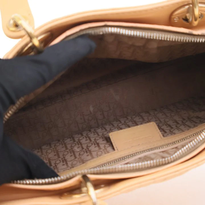 Dior Vintage Large Patent Lady Dior - Image 13
