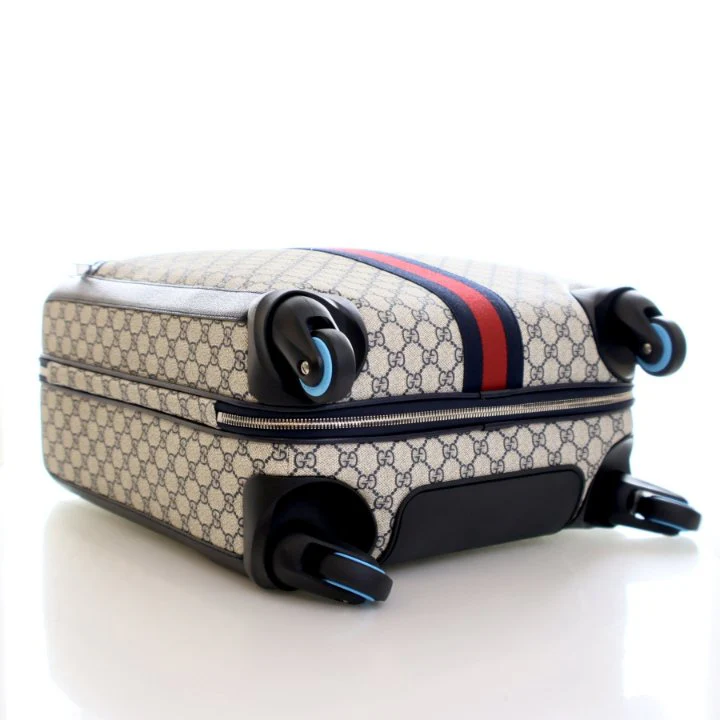 Gucci 40 GG Supreme Rolling Luggage - Image 5