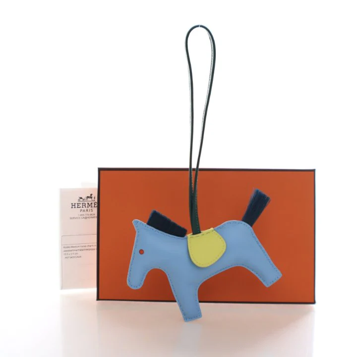 Hermes Celeste Milo Lambskin Rodeo Charm MM - Image 8