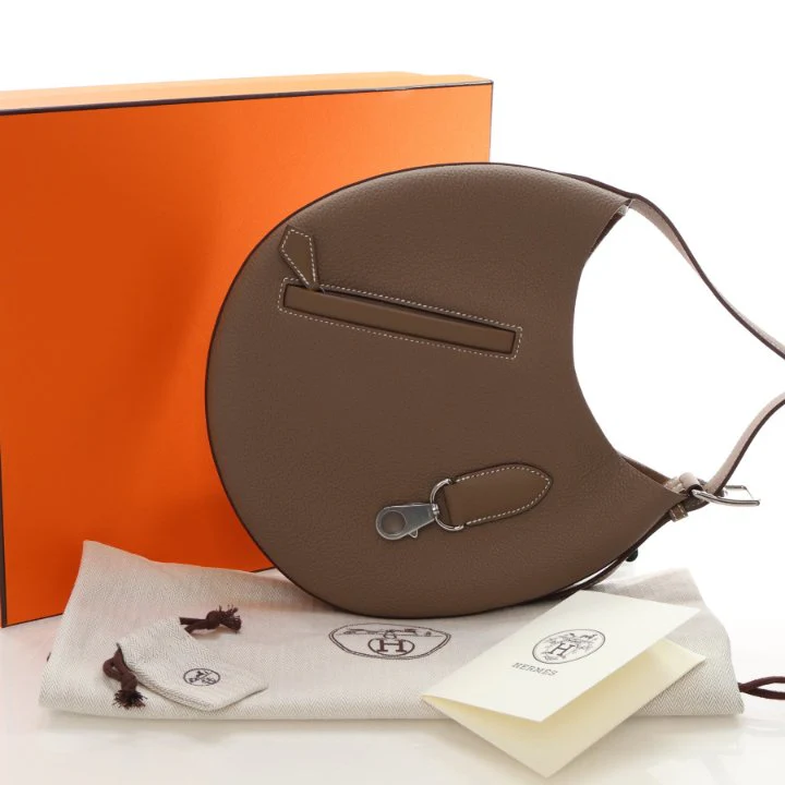 Hermes Etoupe Togo Arcon Slim - Image 13