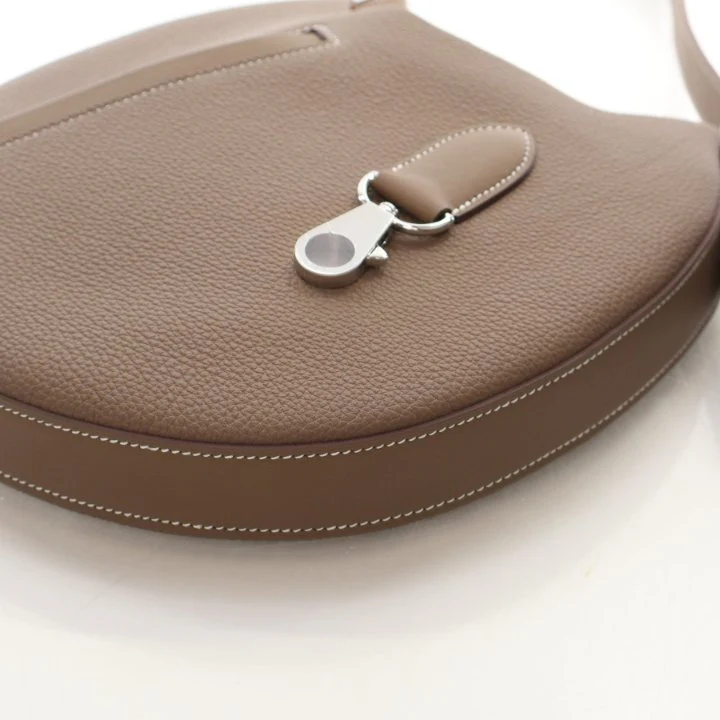 Hermes Etoupe Togo Arcon Slim - Image 6