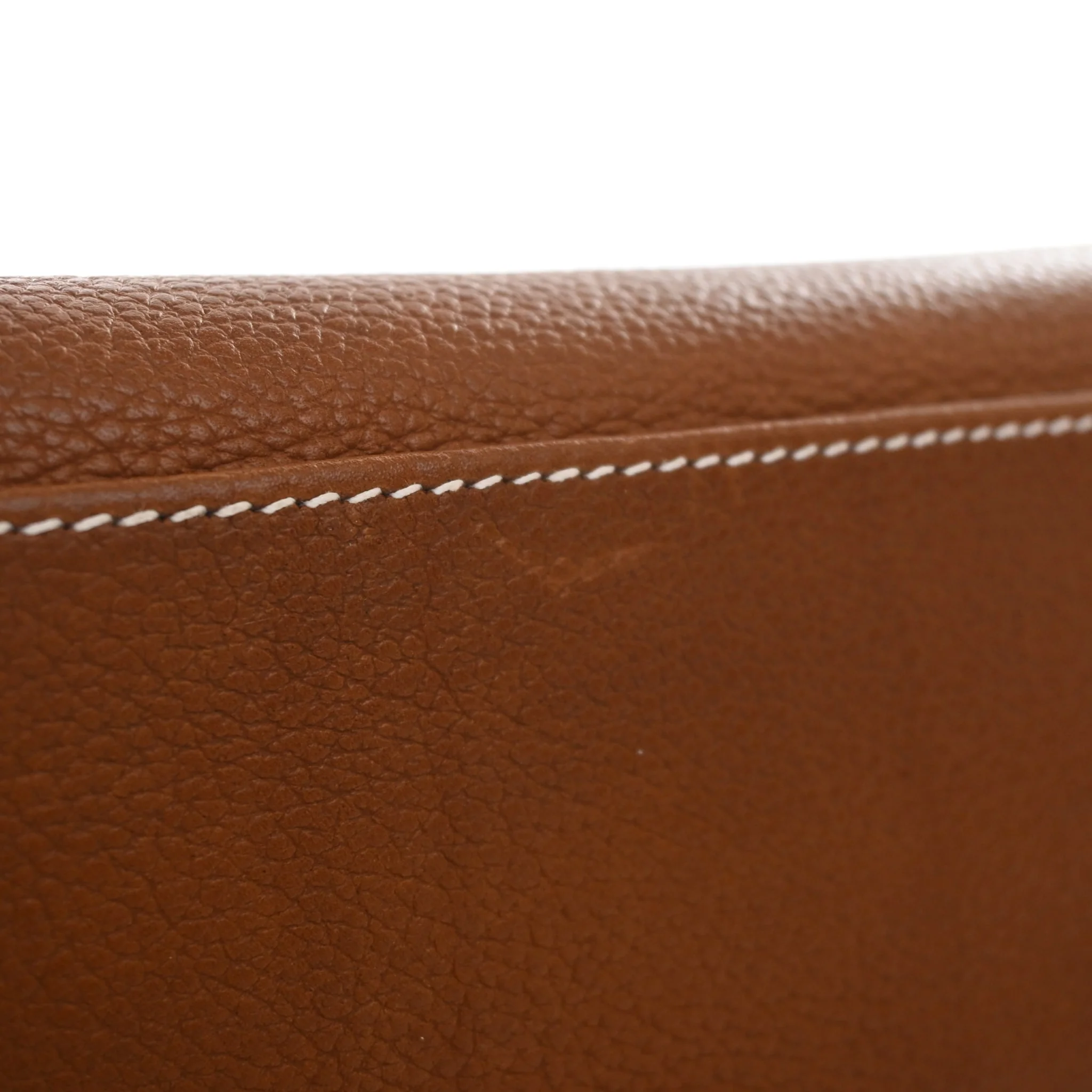 Hermes Gold Barenia Kelly Messenger PM - Image 17
