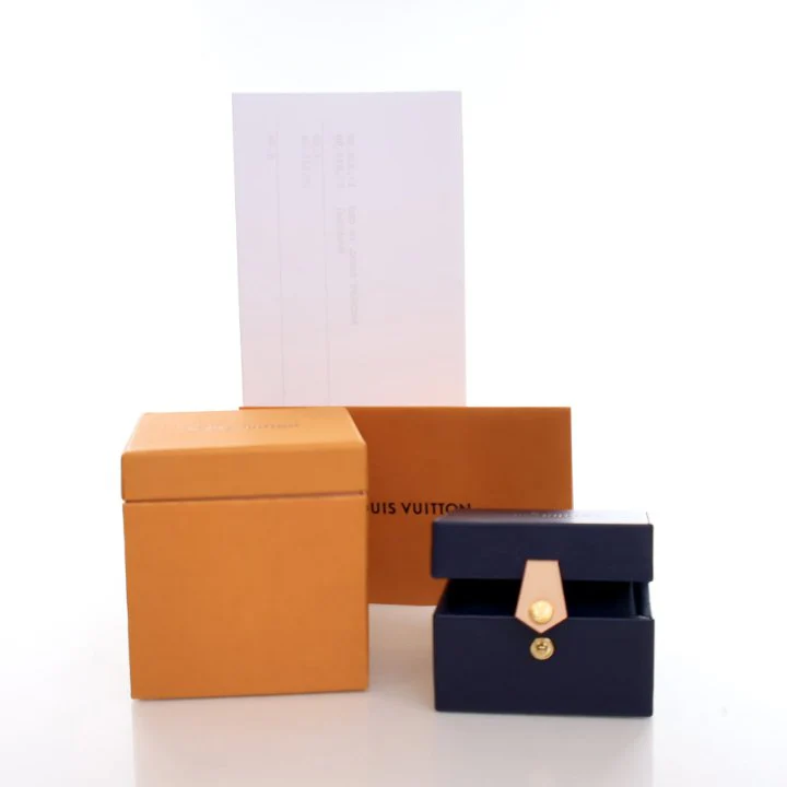 Louis Vuitton 18K Yellow Gold Diamond Blossom Pendant - Image 12