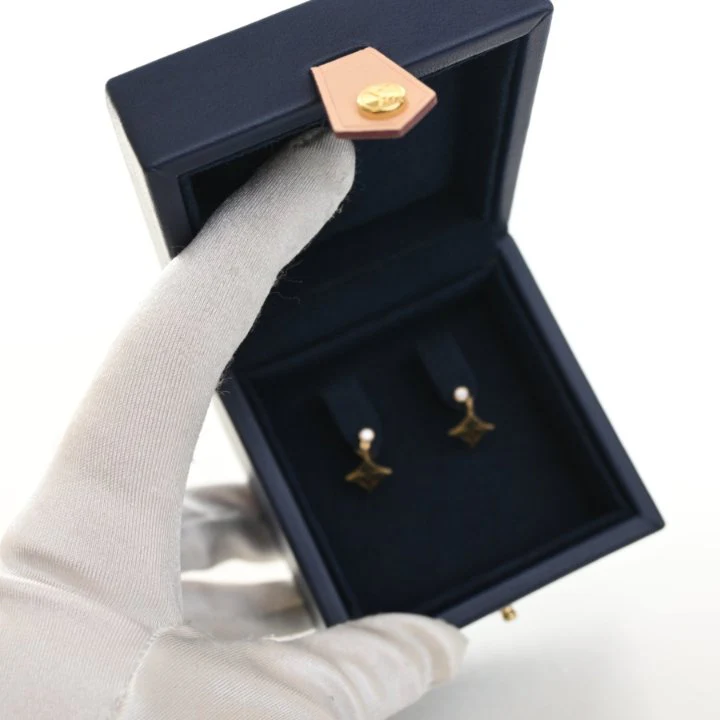 Louis Vuitton Idylle Blossom Earrings - Image 5