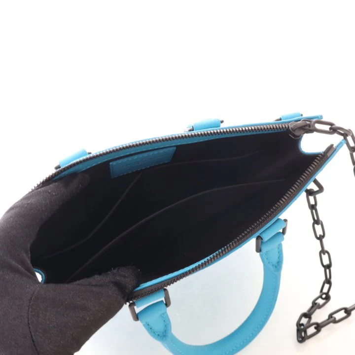 Louis Vuitton Monogram Taurillon Leather Sac Plat Cross Bag - Image 11