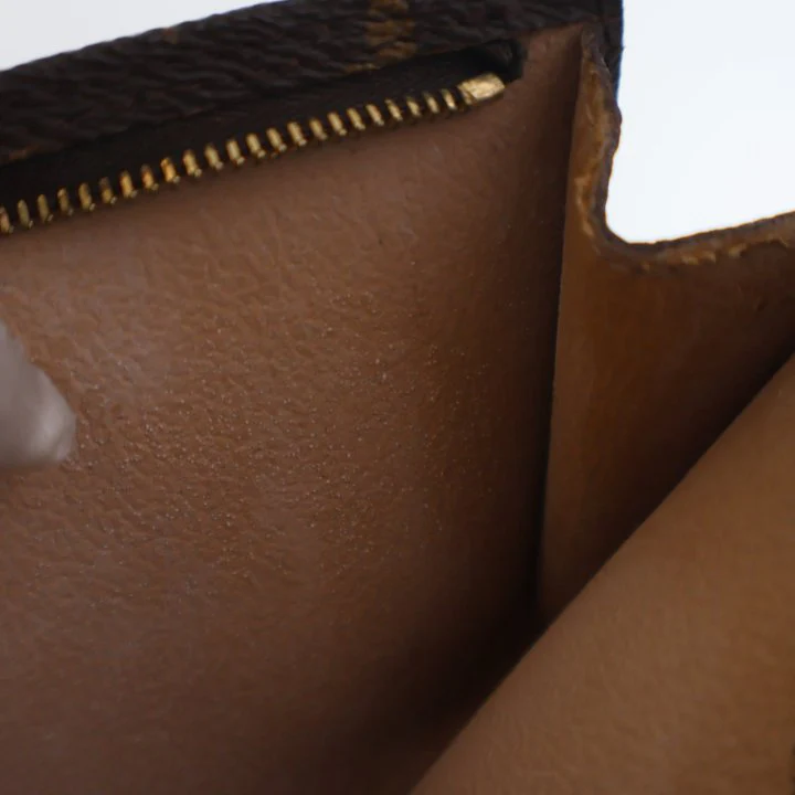 Louis Vuitton Vintage Monogram Toiletry Pochette 15 - Image 12
