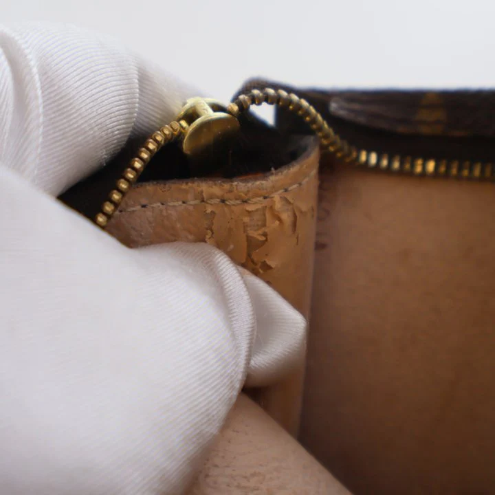 Louis Vuitton Vintage Monogram Toiletry Pochette 15 - Image 18