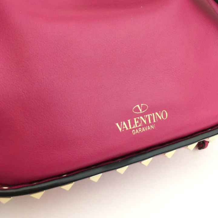 Valentino Garavani Rockstud Bucket Bag - Image 4